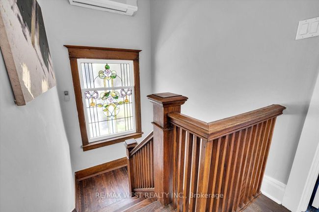 206 Howard Park Ave, House other with 5 bedrooms, 4 bathrooms and null parking in Toronto ON | Image 21