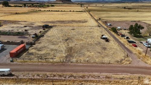 339 N 100 W, Kanosh, UT, 84637-4547 | Card Image