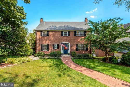 305 Kentucky Ave, ALEXANDRIA, VA, 22305-1739 | Card Image