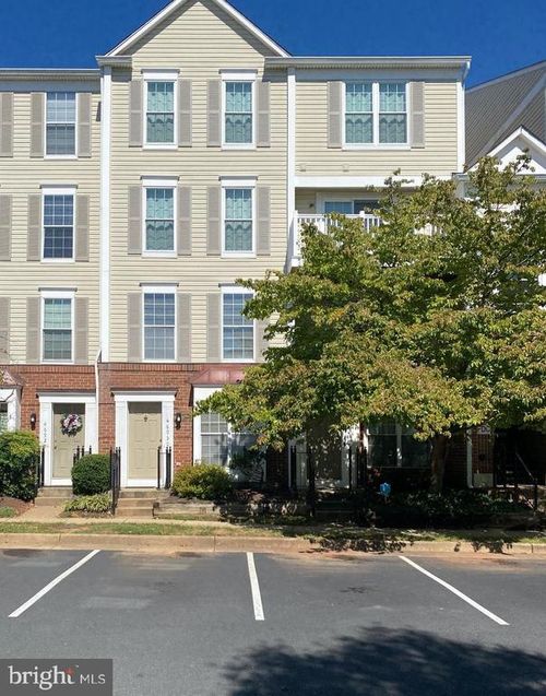 unit-300-46934 Courtyard Sq, STERLING, VA, 20164-1863 | Card Image