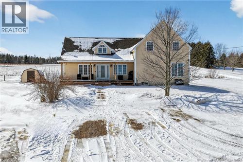 1054 Centrale St, Memramcook, NB, E4K3T6 | Card Image