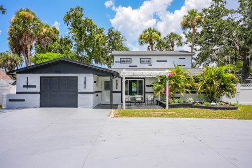5153 Bay Blvd, PORT RICHEY, FL, 34668-6204 | Card Image