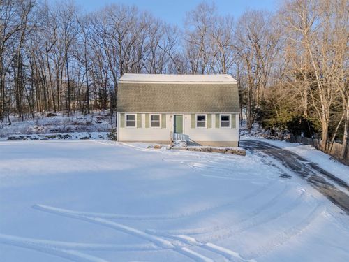 12 Joanne Drive, Hooksett, NH, 03106 | Card Image