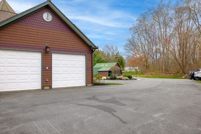 86 Hammond St, House other with 4 bedrooms, 4 bathrooms and 10 parking in Rowley MA | Image 4