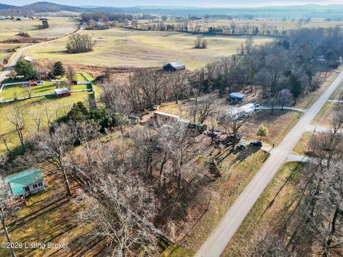 83 Eagles Nest Rd, Ekron, KY, 40117-8724 | Card Image