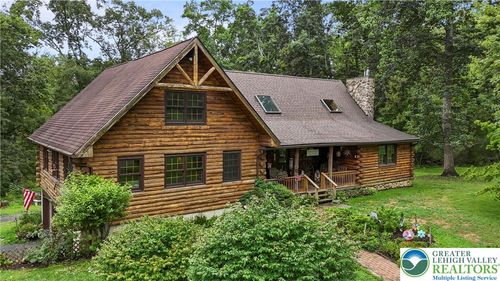 325 Raubsville Rd, Williams Twp, PA, 18042-9755 | Card Image