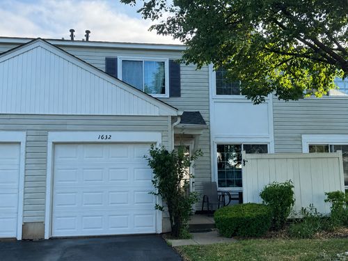 1632 Normantown Rd, Naperville, IL, 60564-5891 | Card Image