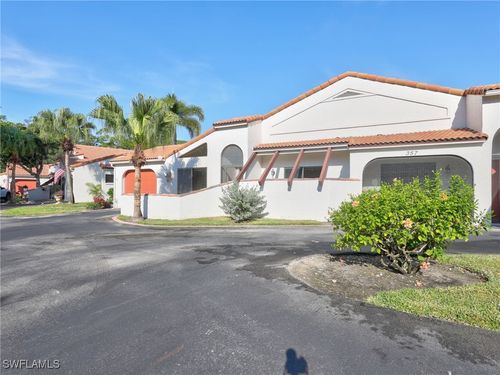 3a-355 Bay Forest Dr, Naples, FL, 34110-8037 | Card Image