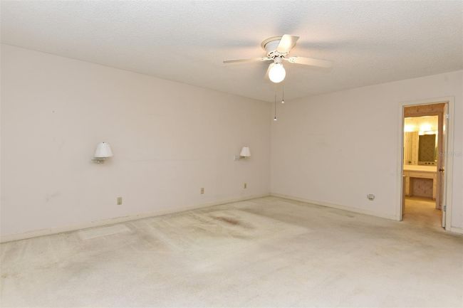 Master Bedroom Pic 4 | Image 10