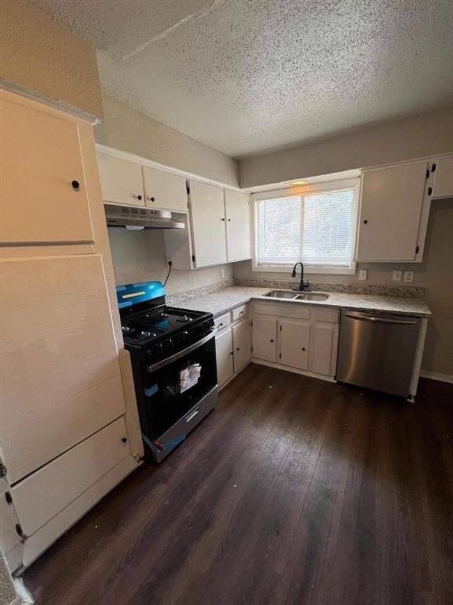 9306 St Lo Rd, House other with 3 bedrooms, 1 bathrooms and null parking in Houston TX | Image 5