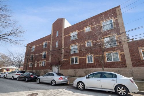 1c-2801 Ardmore Ave, Chicago, IL, 60659-4732 | Card Image