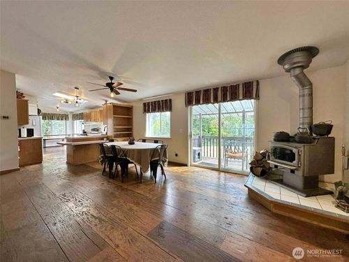 a-2833 Us Highway 12, Silver Creek, WA, 98585-9500 | Card Image