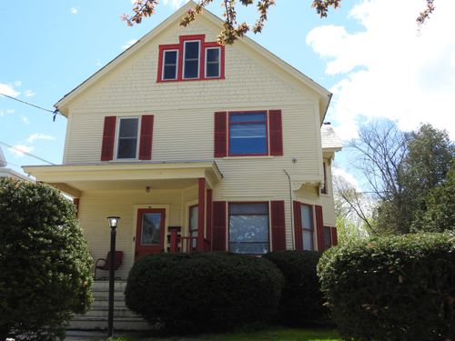 apt-2-20 Royce St, Rutland, VT, 05701-2232 | Card Image