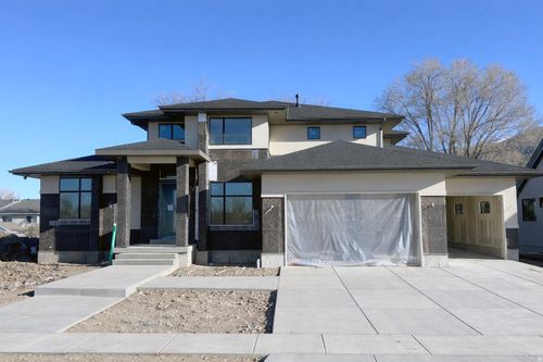 23 E 1500 S, Farmington, UT, 84025-2186 | Card Image