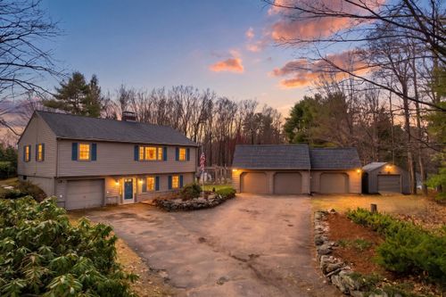68 White Rock Hill Rd, Bow, NH, 03304-4224 | Card Image