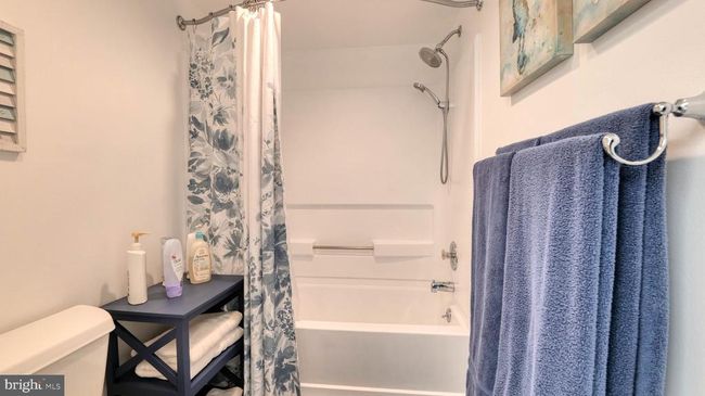 APT-1203 - 4800 Harbor Beach Blvd, Condo with 2 bedrooms, 2 bathrooms and null parking in Brigantine NJ | Image 23
