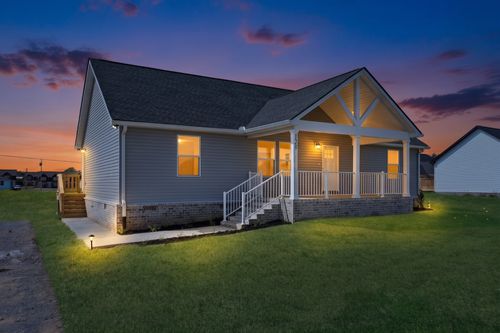 129 Martha Dr, Lafayette, TN, 37083 | Card Image