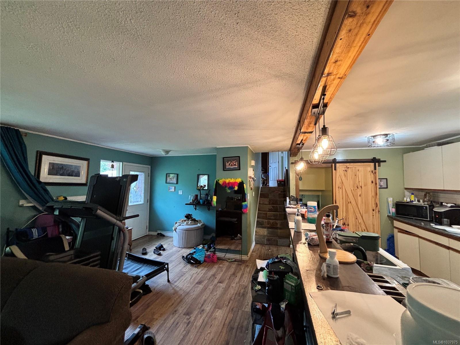 Residential in Gold River 4