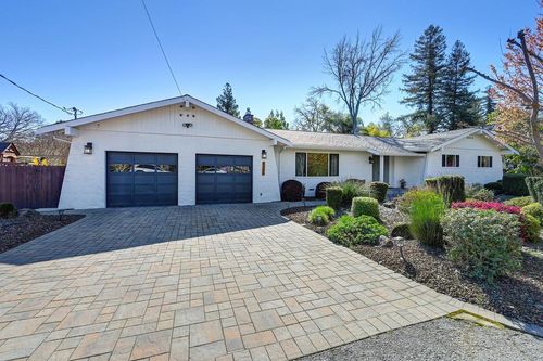 8355 Acorn Drive, Granite Bay, CA, 95746 | Card Image