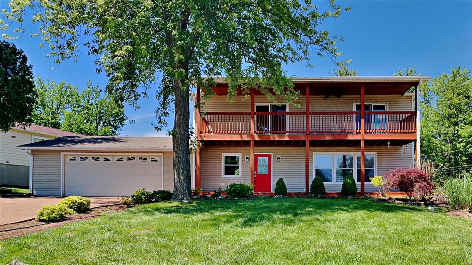 Mary Pat Ct, Saint Charles, MO 63303