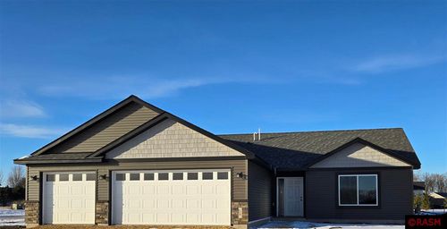 655 Luiken St, Lake Crystal, MN, 56055-2430 | Card Image
