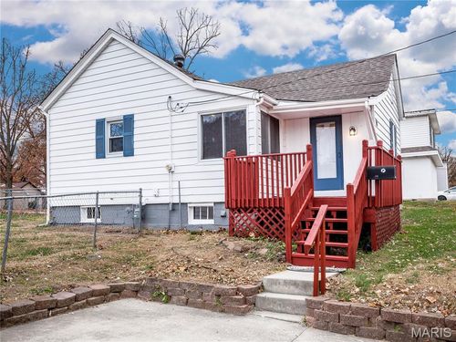 701 Rose Ave, Collinsville, IL, 62234-3342 | Card Image