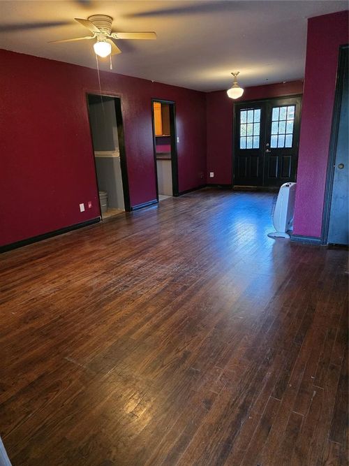 1304 Hillcrest Rd, Pauls Valley, OK, 73075-6204 | Card Image