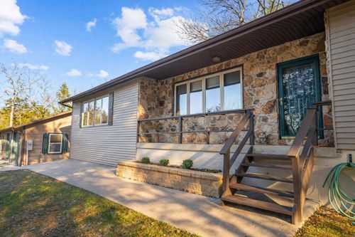 845 Alyeska Point Rd, Lampe, MO, 65681-8270 | Card Image