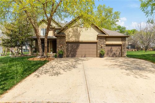 11313 S Brownridge St, Olathe, KS, 66061-2848 | Card Image