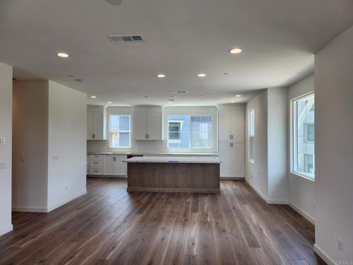4564 Catmint Ln, Carlsbad, CA, 92008-3876 | Card Image