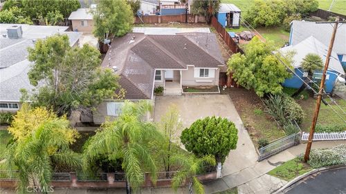 14758 Kingsbury St, Mission Hills, CA, 91345-2247 | Card Image