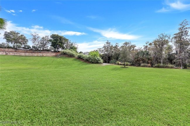 UNIT-101 - 16348 Viansa Way, Condo with 3 bedrooms, 2 bathrooms and null parking in NAPLES FL | Image 24