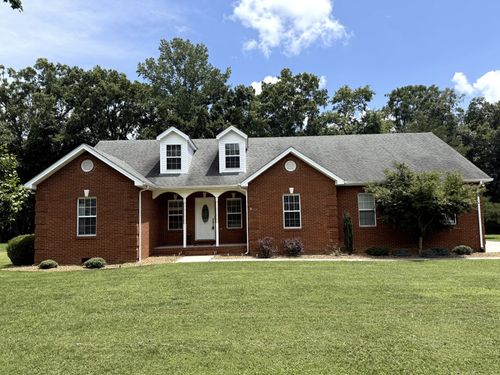 215 Woodson Dr, Tullahoma, TN, 37388-4127 | Card Image