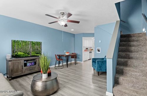 a-2905 N Aris St, Flagstaff, AZ, 86004-1923 | Card Image