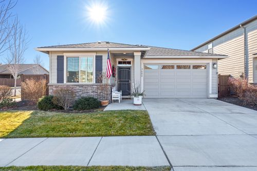 3680 Sw Badger Ct, Redmond, OR, 97756-7278 | Card Image