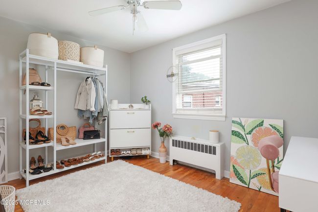 131 Manor Dr, Condo with 2 bedrooms, 1 bathrooms and 1 parking in Red Bank NJ | Image 17