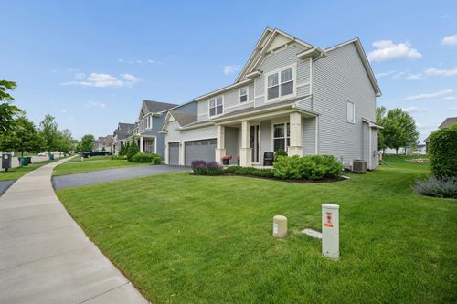 1416 Copper Hills Dr, Carver, MN, 55315-5005 | Card Image