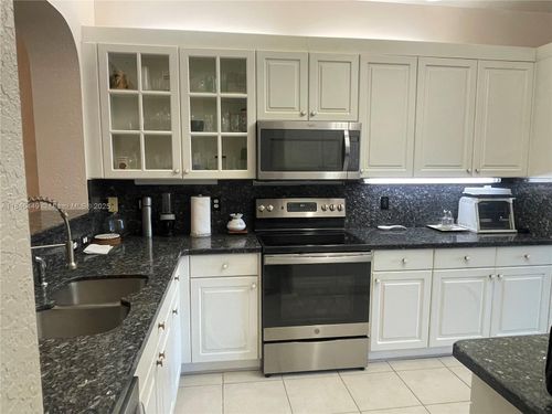 apt-201-7635 Southampton Ter, Tamarac, FL, 33321-9473 | Card Image