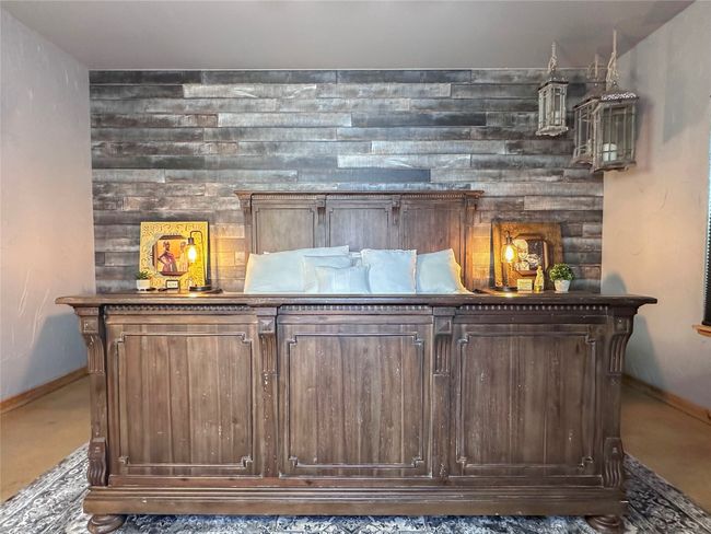 11001 Yankie Rd, Home with 3 bedrooms, 3 bathrooms and null parking in China Spring TX | Image 17