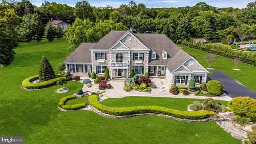 1 Ethan Dr, Farmingdale, NJ, 07727-3776 | Card Image