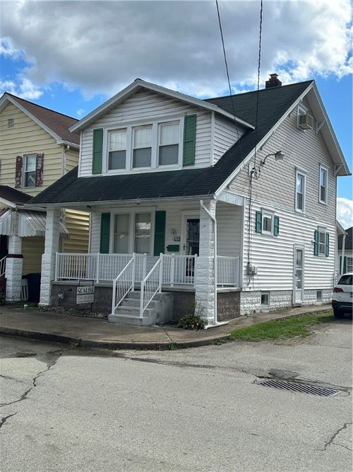 209 Gertrude St, Latrobe, PA, 15650-2906 | Card Image