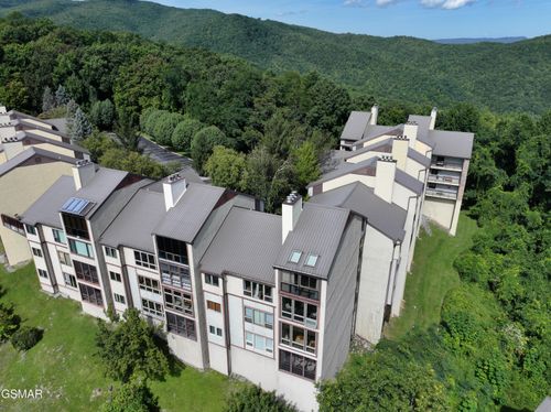 210-1130 Ski View Dr, Gatlinburg, TN, 37738-4538 | Card Image