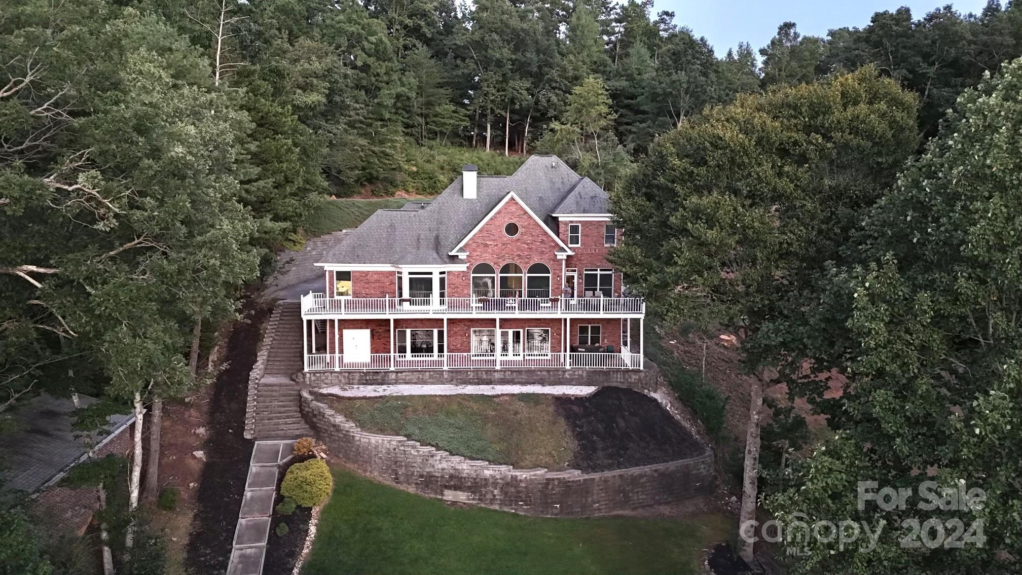 Magnolia Dr, Nebo, NC 28761