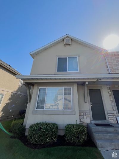 488 N 1235 W, Townhouse with 4 bedrooms, 2 bathrooms and 3 parking in Orem UT | Image 3