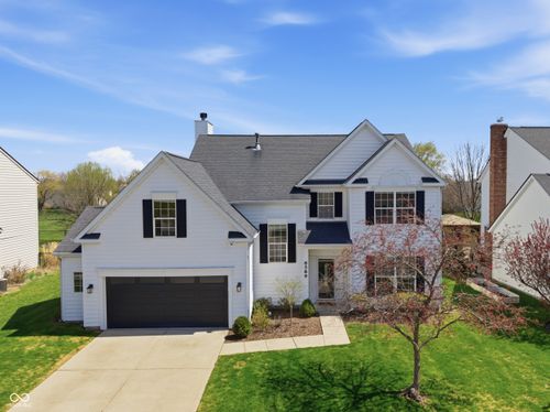 6569 Hunters Rdg S, Zionsville, IN, 46077-9169 | Card Image