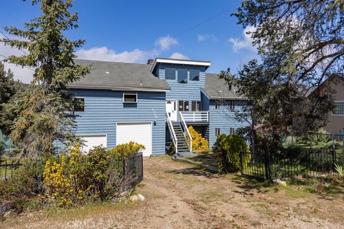 1300 Snowbird Dr, Frazier Park, CA, 93225-9694 | Card Image