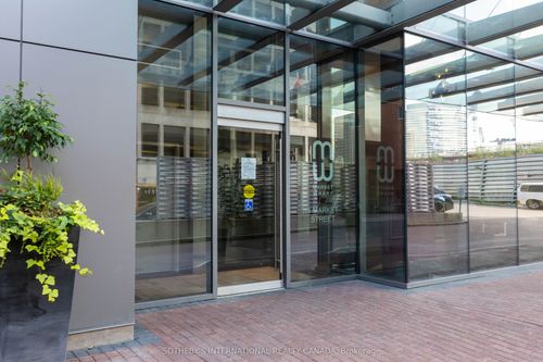 1215-1 Market Street, Toronto, ON, M5E0A2 | Card Image