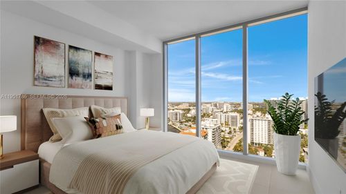 2105-s-153 N Seabreeze Blvd, Fort Lauderdale, FL, 33304-4600 | Card Image