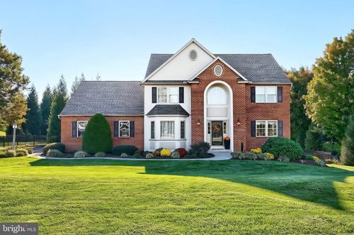 255 Wynshire Lane, RED LION, PA, 17356 | Card Image