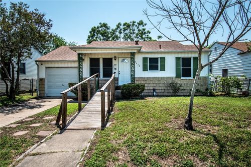 2822 Prescott Street, Corpus Christi, TX, 78404 | Card Image